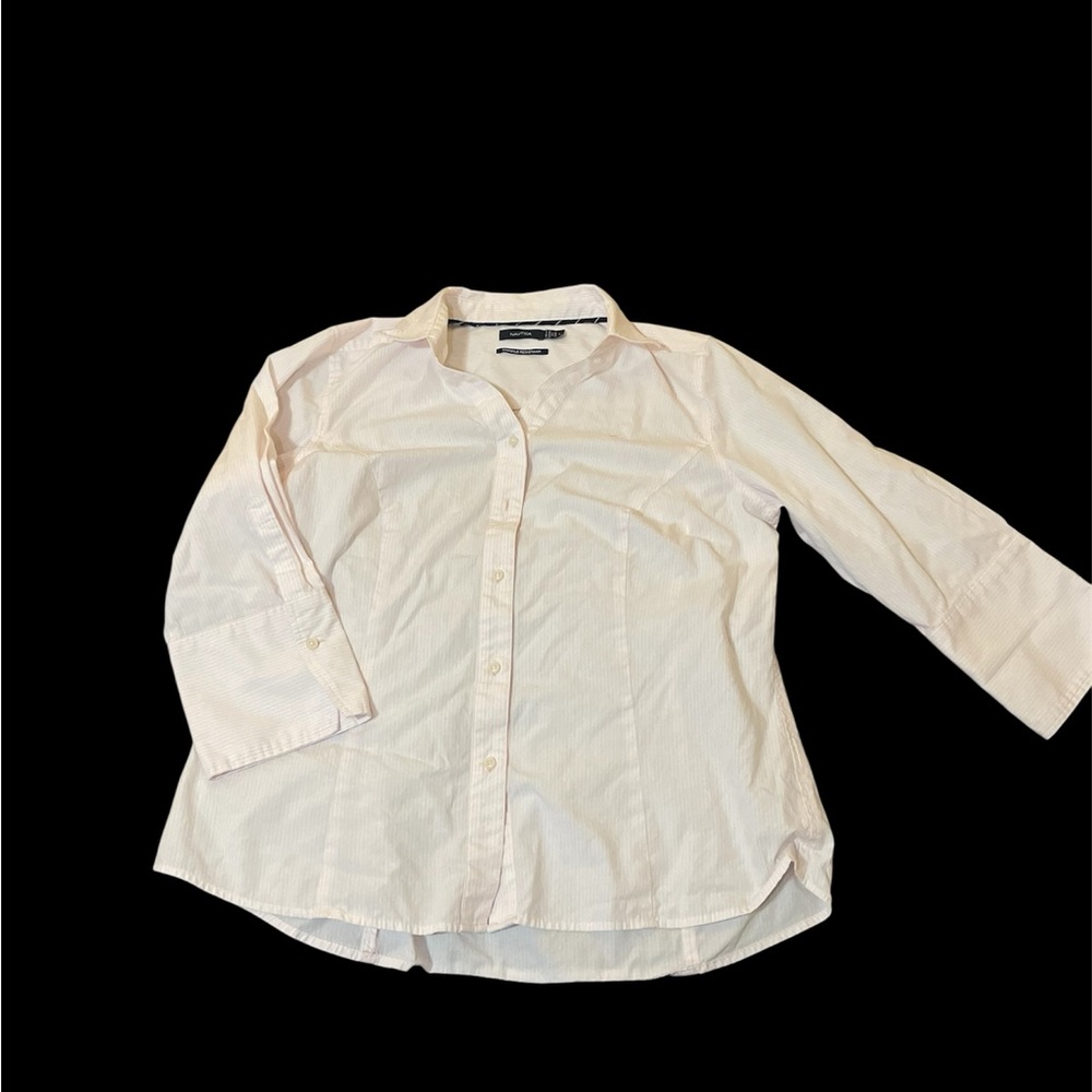 Pink and white stripped fitted blouse